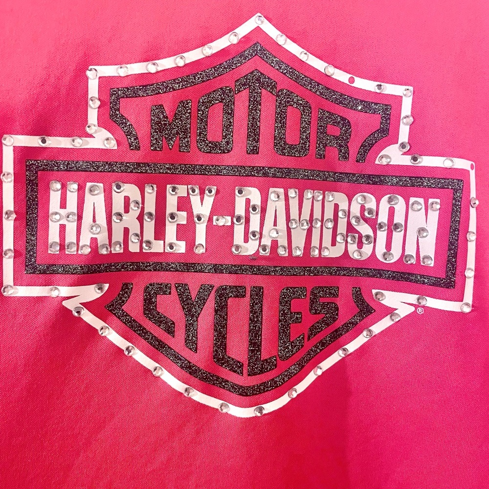 Harley Davidson shirt. Large like new! Officially Harley Davidson gear.